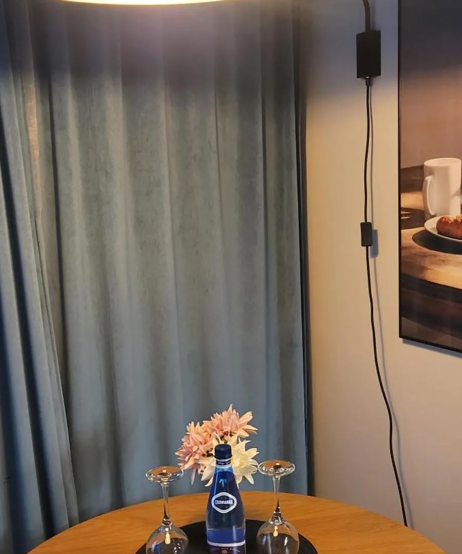 Saska Modern Apartment Warszawa 0*,  Polska